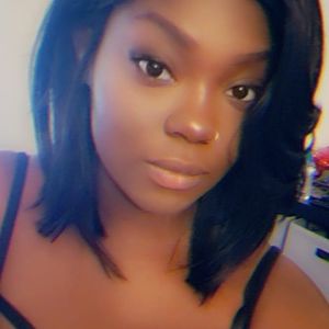 Meet your Posher, Tabitha